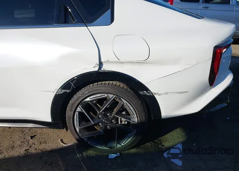 2025 Kia K4 Gt-Line from USA, damaged, VIN 3KPFW4DE3SE109942